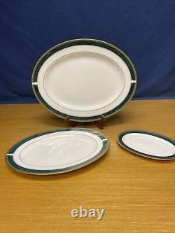 2 Lenox Classics Classic Edition Green & Gold 16 & 13 1/4 Oval Platters