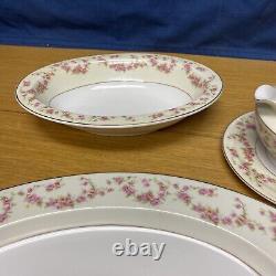 5 Pcs. Of Vtg. TK Thun Bohemia Czechoslovakia Rosemary Serving Platters & Bowls