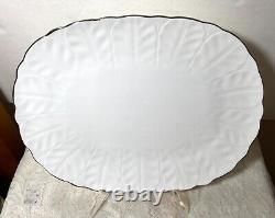 Aynsley, John England Spring Crocus Large Serving Platter Rectangular, White