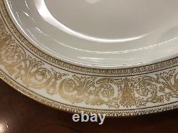 Beautiful Royal Doulton China Sovereign Oval Serving Platter 16