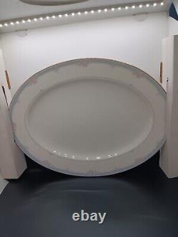 Courtenayby PFALTZGRAFF 14 Oval Serving Platter Discontinued Pattern Bone China
