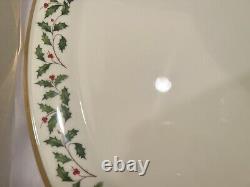 Lenox Holiday Dimension Serving Platter Christmas Holly Gold Rim 16 inch