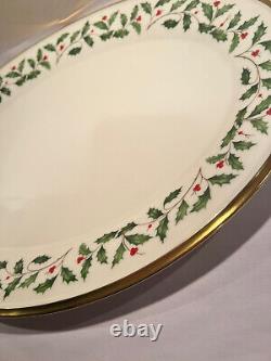 Lenox Holiday Dimension Serving Platter Christmas Holly Gold Rim 16 inch