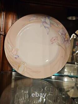 Mikasa Charisma Beige Svc For 8, Dinner, Soup, Lunch, Cups/saucers, Platter Etc