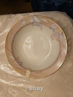 Mikasa Charisma Beige Svc For 8, Dinner, Soup, Lunch, Cups/saucers, Platter Etc