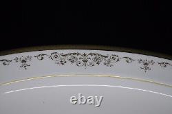 ROYAL DOULTON BELMONT Platter Oval 16 long Made in England
