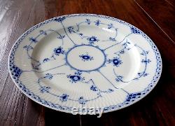 Royal Copenhagen Blue Fluted Lace edge 13 Round Chop Plate Serving Platter #539