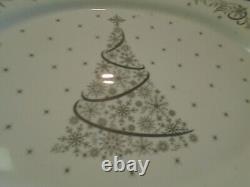 Temp-Tations Metallic Christmas Eve 18 Platter With Handles MINT Condition HTF