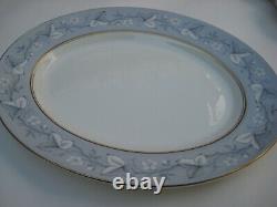 Vtg Royal Doulton Queensbury 15 large OVAL SERVING PLATTER plate dish tray blue