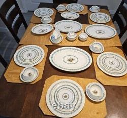 Wedgwood Appledore Complete Service For 6 With Serving Platters & More 46 Pieces