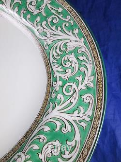 Wedgwood Praze Green 15 1/2 Oval Serving Platter England Enamel Porcelain China